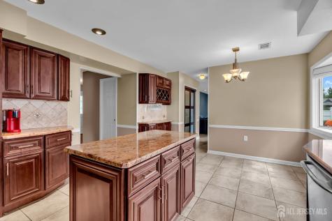 23 N Rhoda Street N Monroe NJ 08831