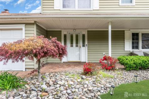 23 N Rhoda Street N Monroe NJ 08831