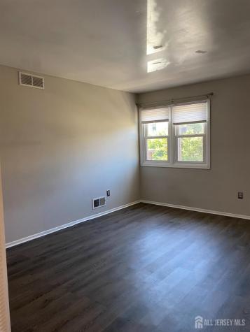 8 Neilson Street New Brunswick NJ 08901