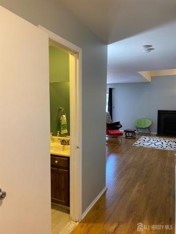 8 Neilson Street New Brunswick NJ 08901