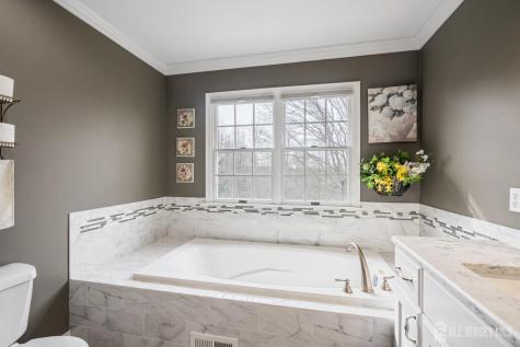 3 Milburne Lane Robbinsville NJ 08691
