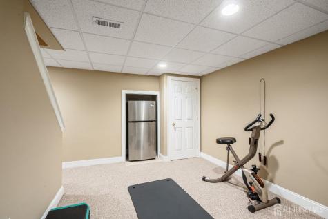 3 Milburne Lane Robbinsville NJ 08691