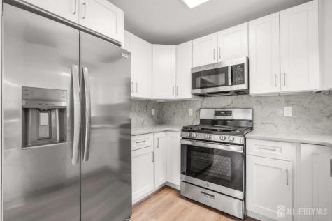 864 Court Street Woodbridge Proper NJ 07095