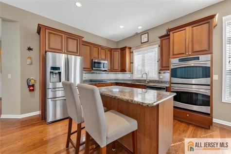 8 Turret Drive Monroe NJ 08831