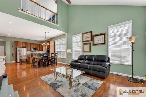8 Turret Drive Monroe NJ 08831