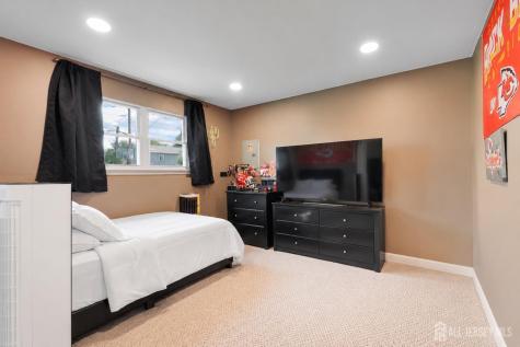 1458 Tooz Place South Plainfield NJ 07080