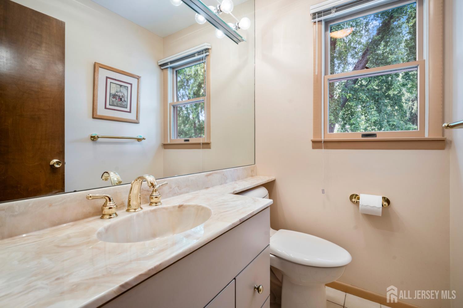 5 Sussex Road East Brunswick NJ 08816