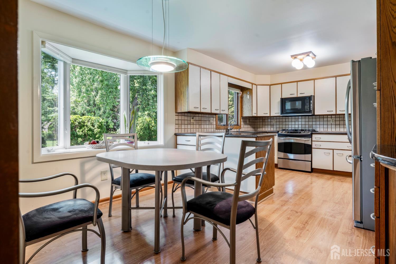 5 Sussex Road East Brunswick NJ 08816