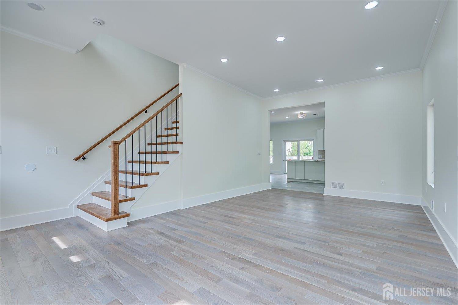 12 Hyde Avenue Iselin NJ 08830