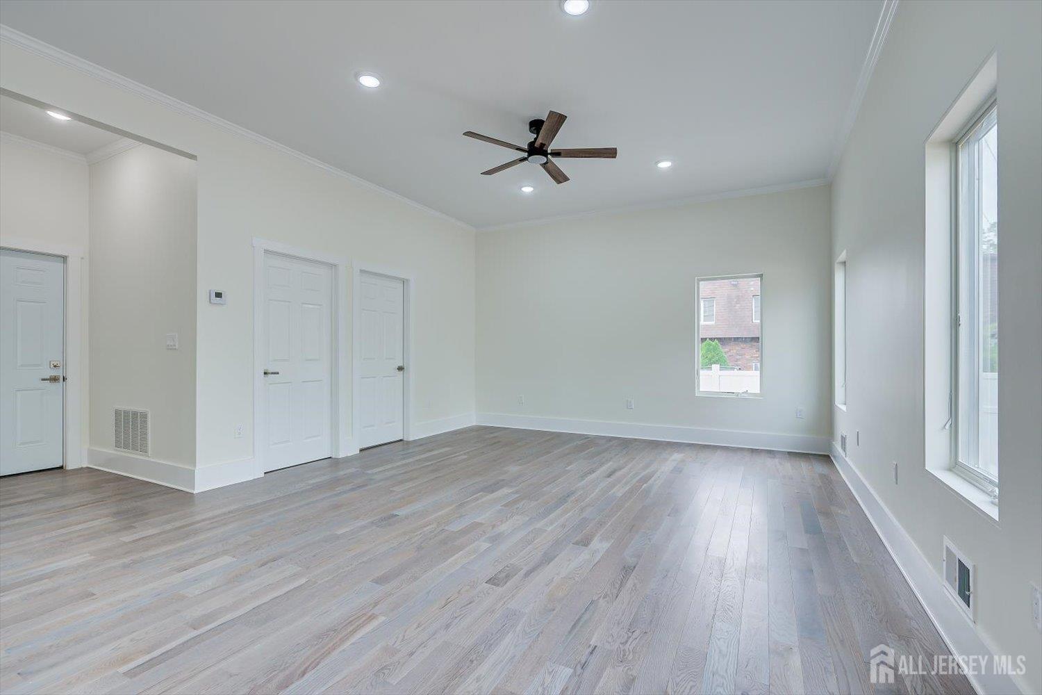 12 Hyde Avenue Iselin NJ 08830