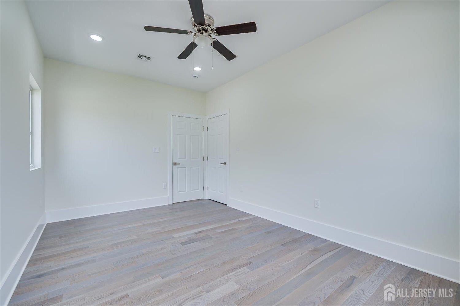 12 Hyde Avenue Iselin NJ 08830