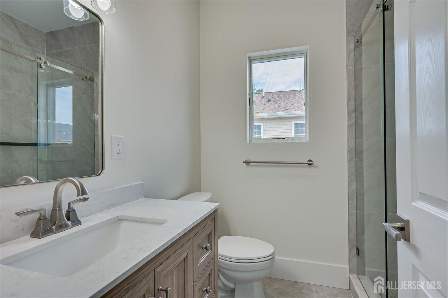 12 Hyde Avenue Iselin NJ 08830