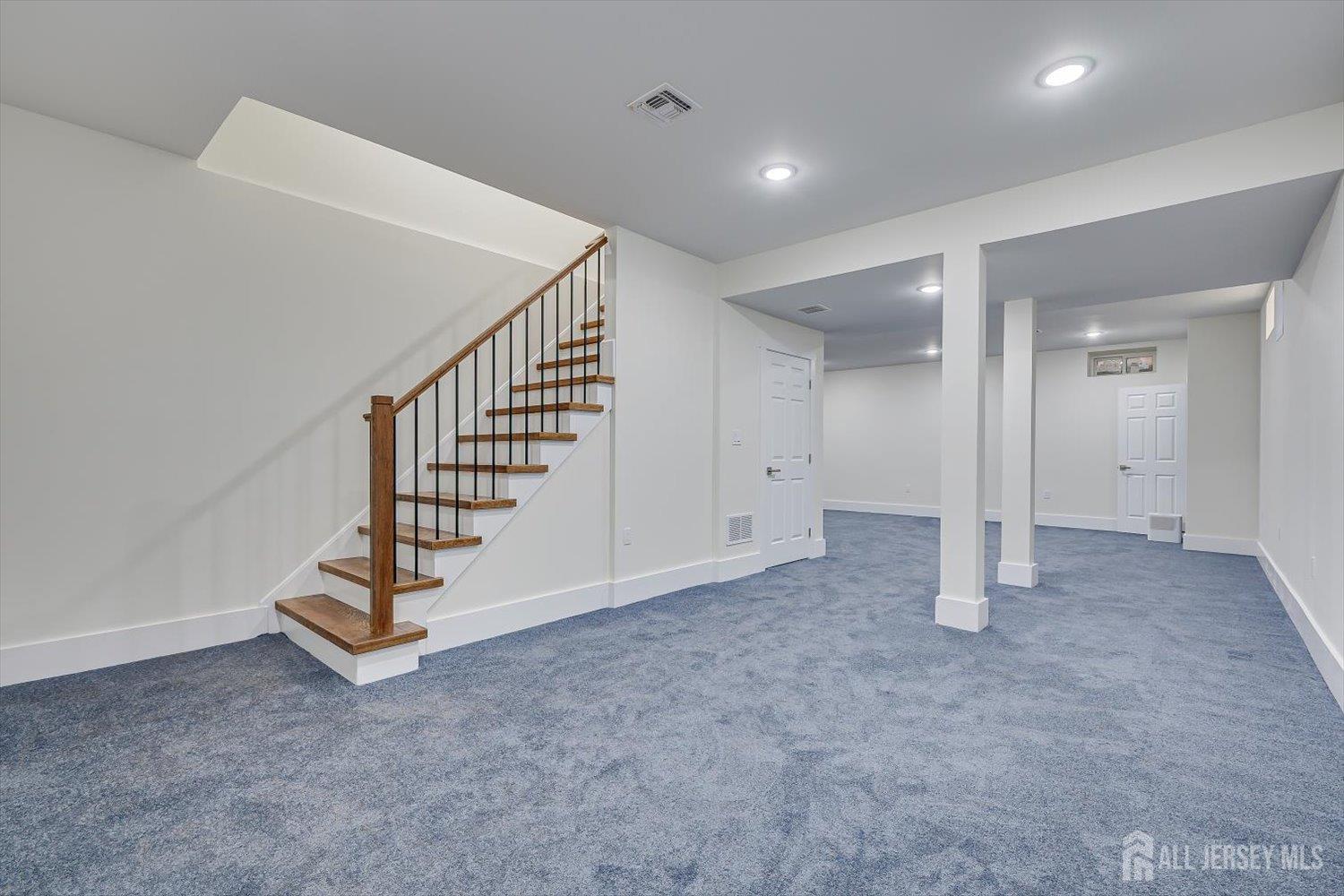 12 Hyde Avenue Iselin NJ 08830