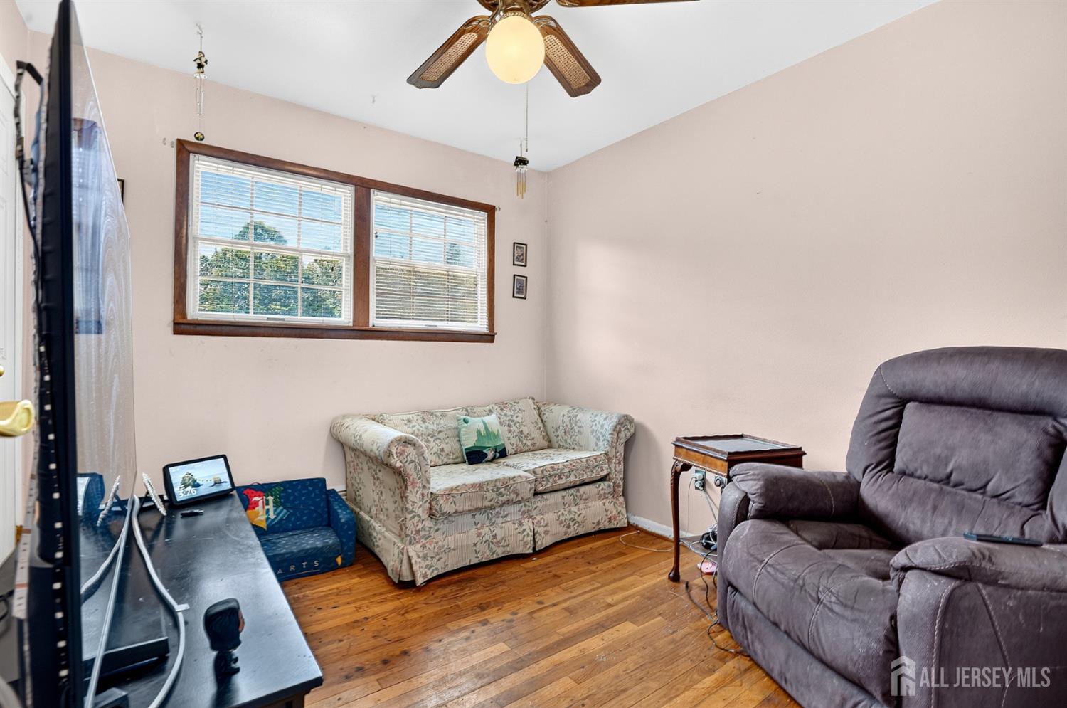 23 Monroe Avenue Carteret NJ 07008