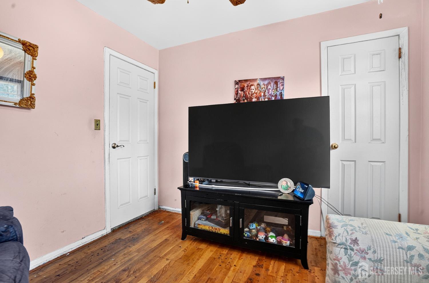 23 Monroe Avenue Carteret NJ 07008