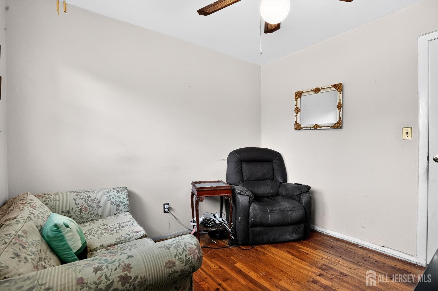 23 Monroe Avenue Carteret NJ 07008