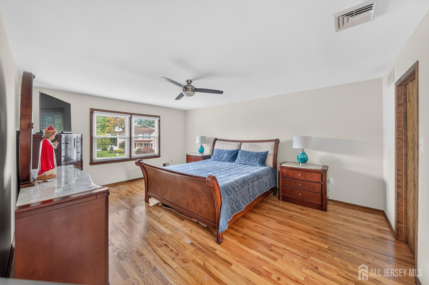 416 Vail Court South Plainfield NJ 07080
