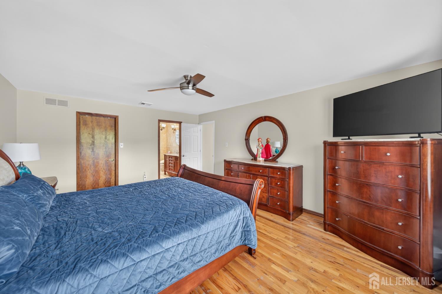 416 Vail Court South Plainfield NJ 07080
