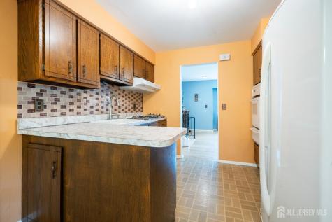 6 Eileen Court East Brunswick NJ 08816
