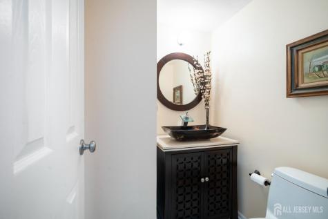 6 Eileen Court East Brunswick NJ 08816