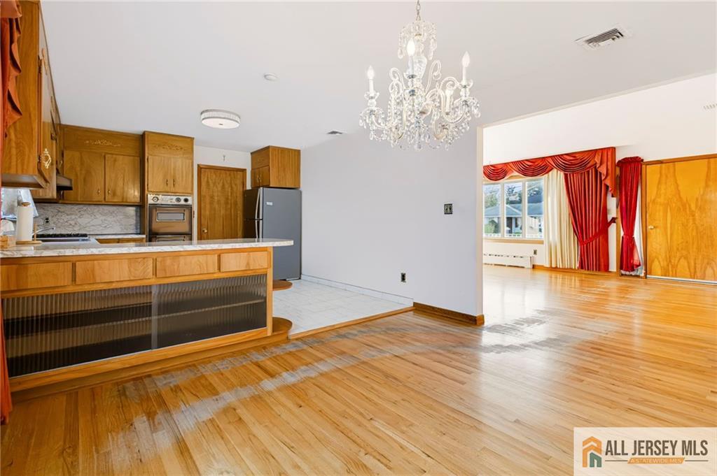 724 Columbus Circle Perth Amboy NJ 08861