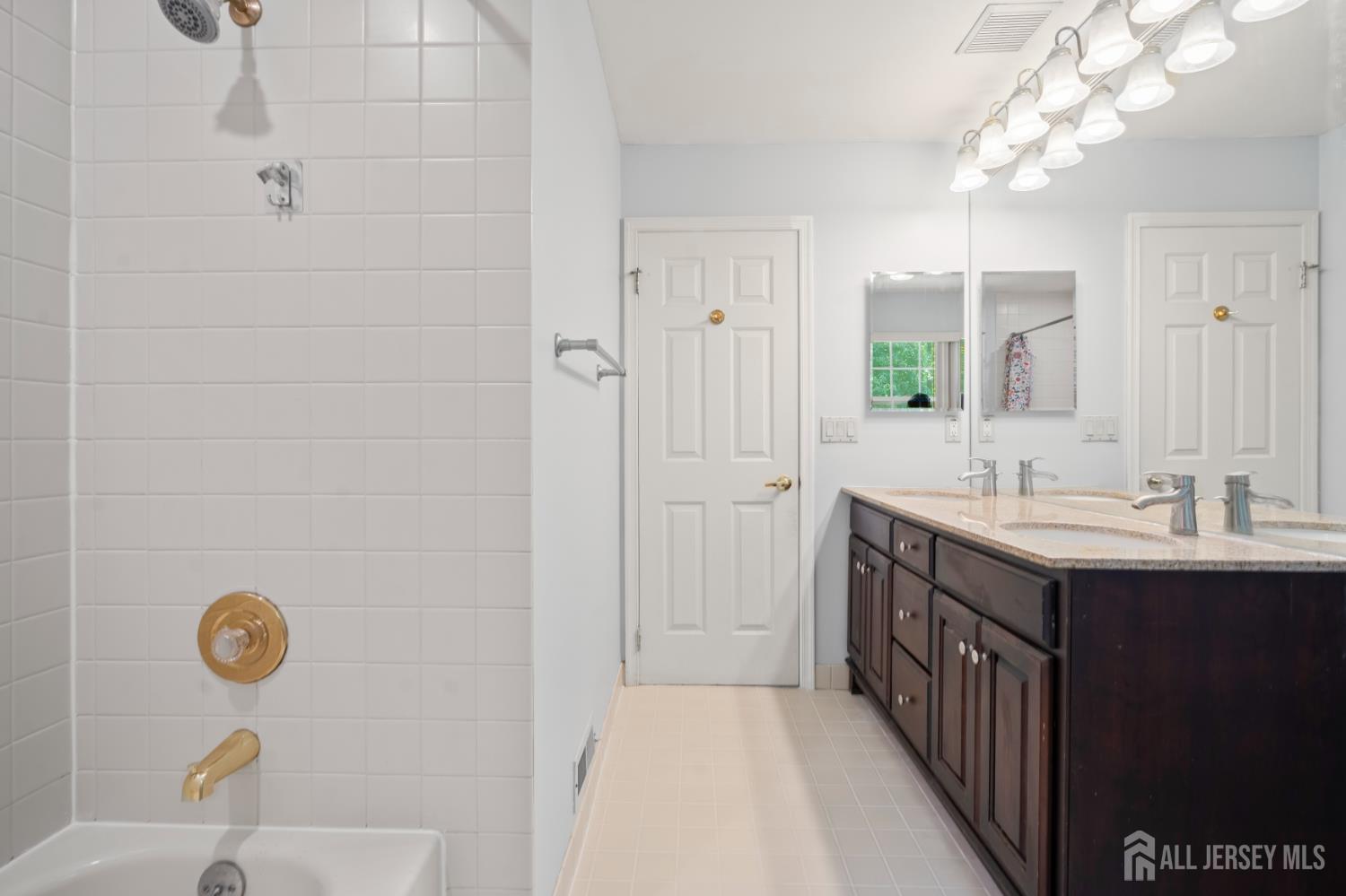 23 Aldingham Circle East Brunswick NJ 08816
