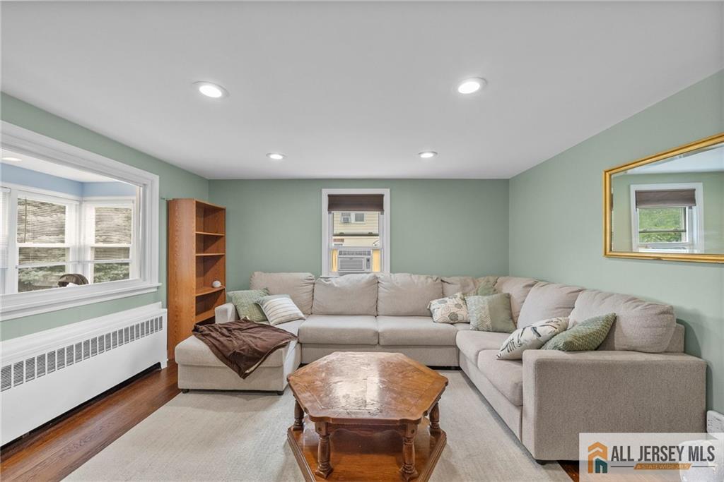 366 William Street Piscataway NJ 08854