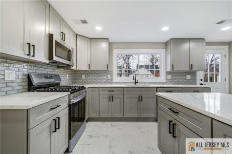 28 Harvard Avenue Avenel NJ 07001