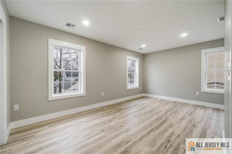 28 Harvard Avenue Avenel NJ 07001