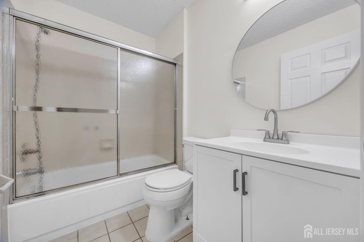 273 Prestwick Way Edison NJ 08820