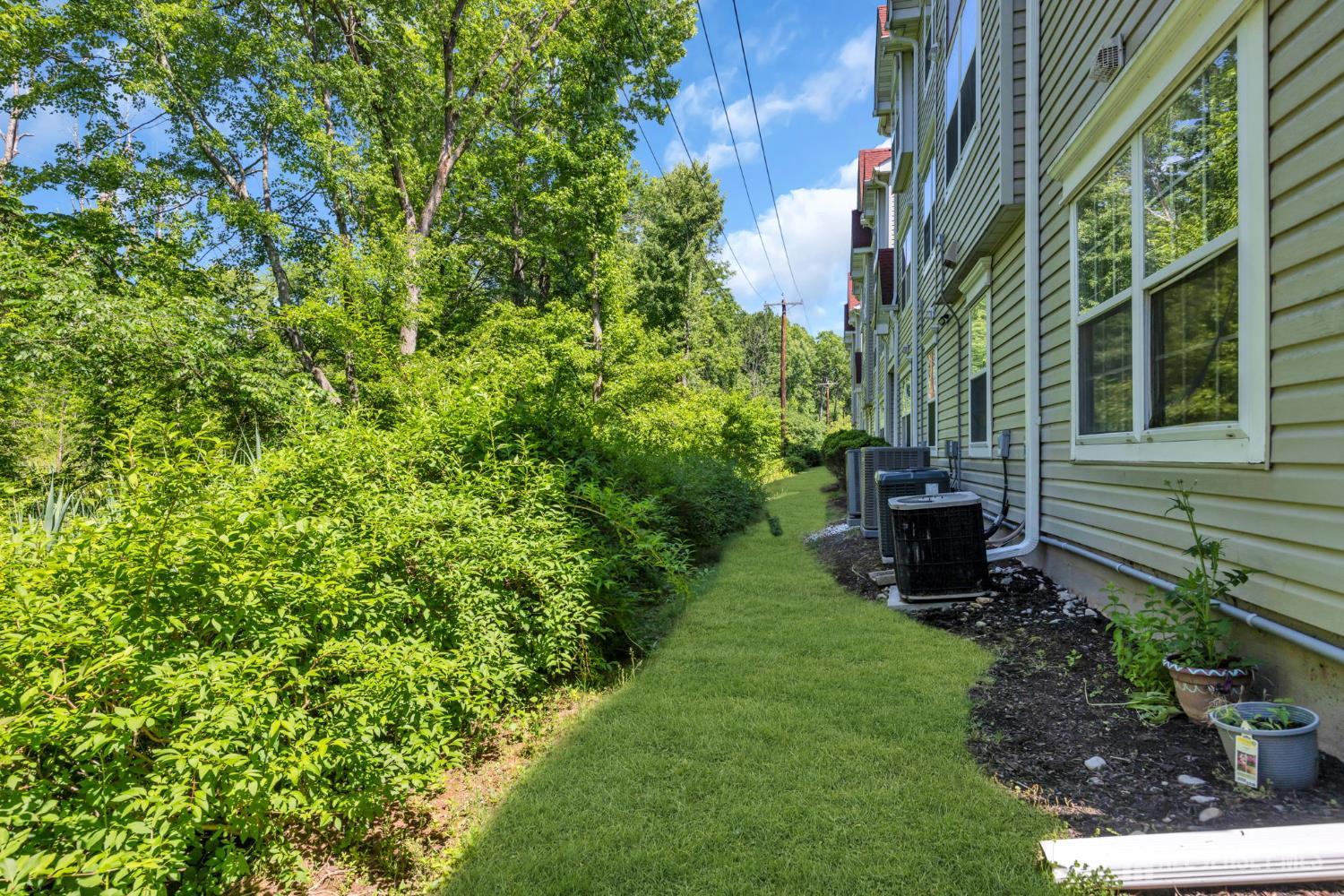 273 Prestwick Way Edison NJ 08820