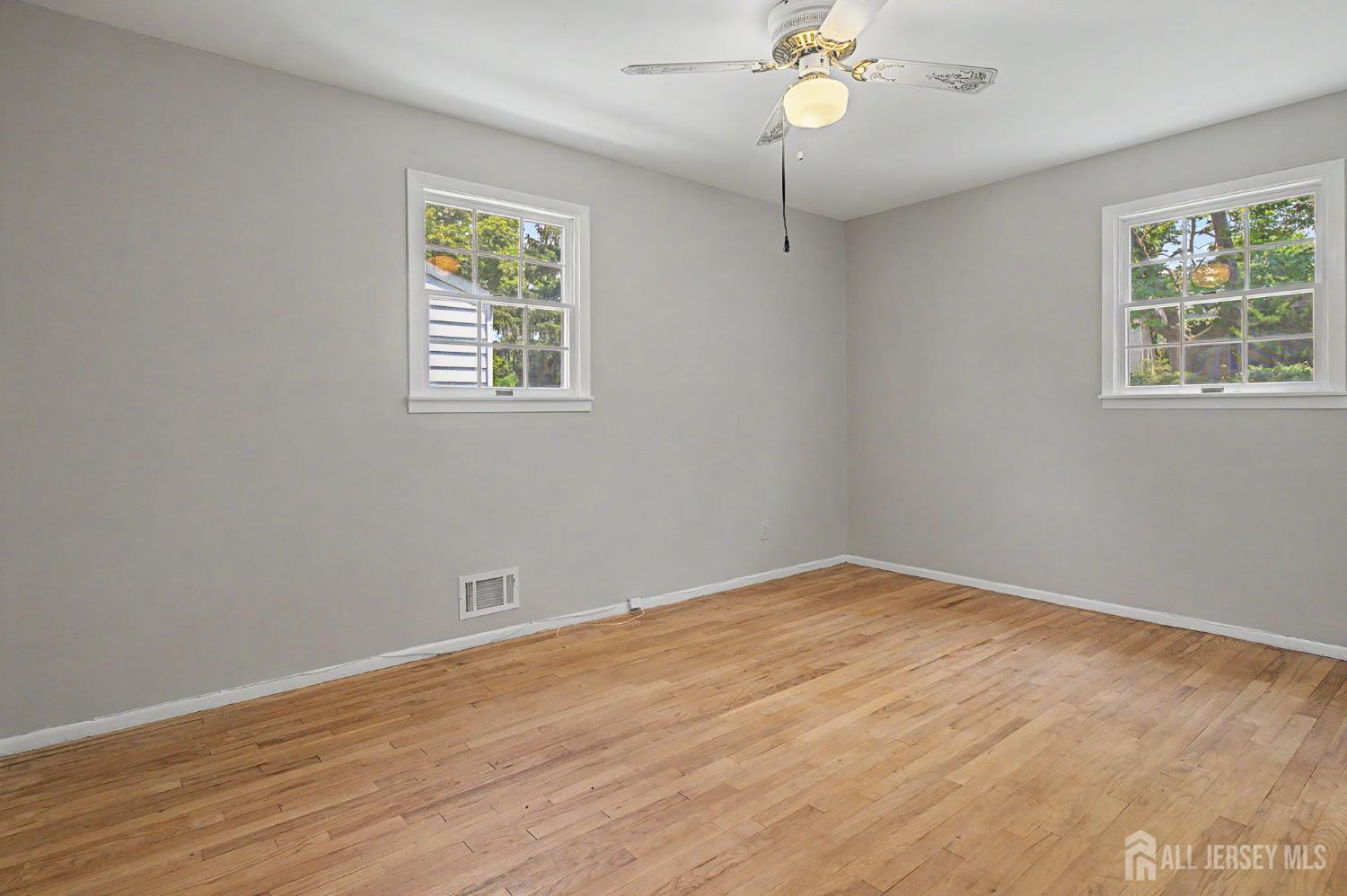 287 Crestwood Drive Milltown NJ 08850