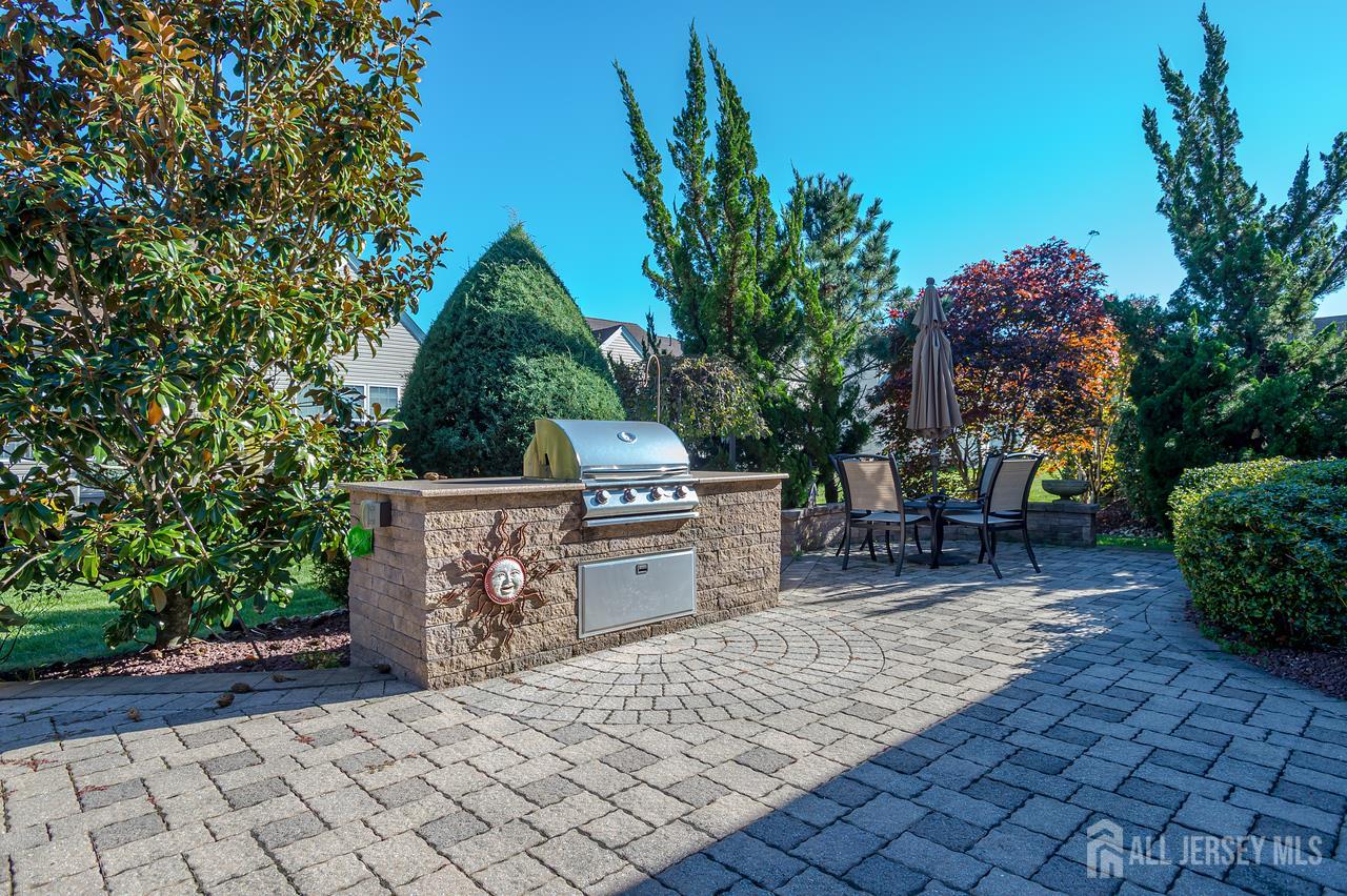 5 Long Cove Drive Monroe NJ 08831