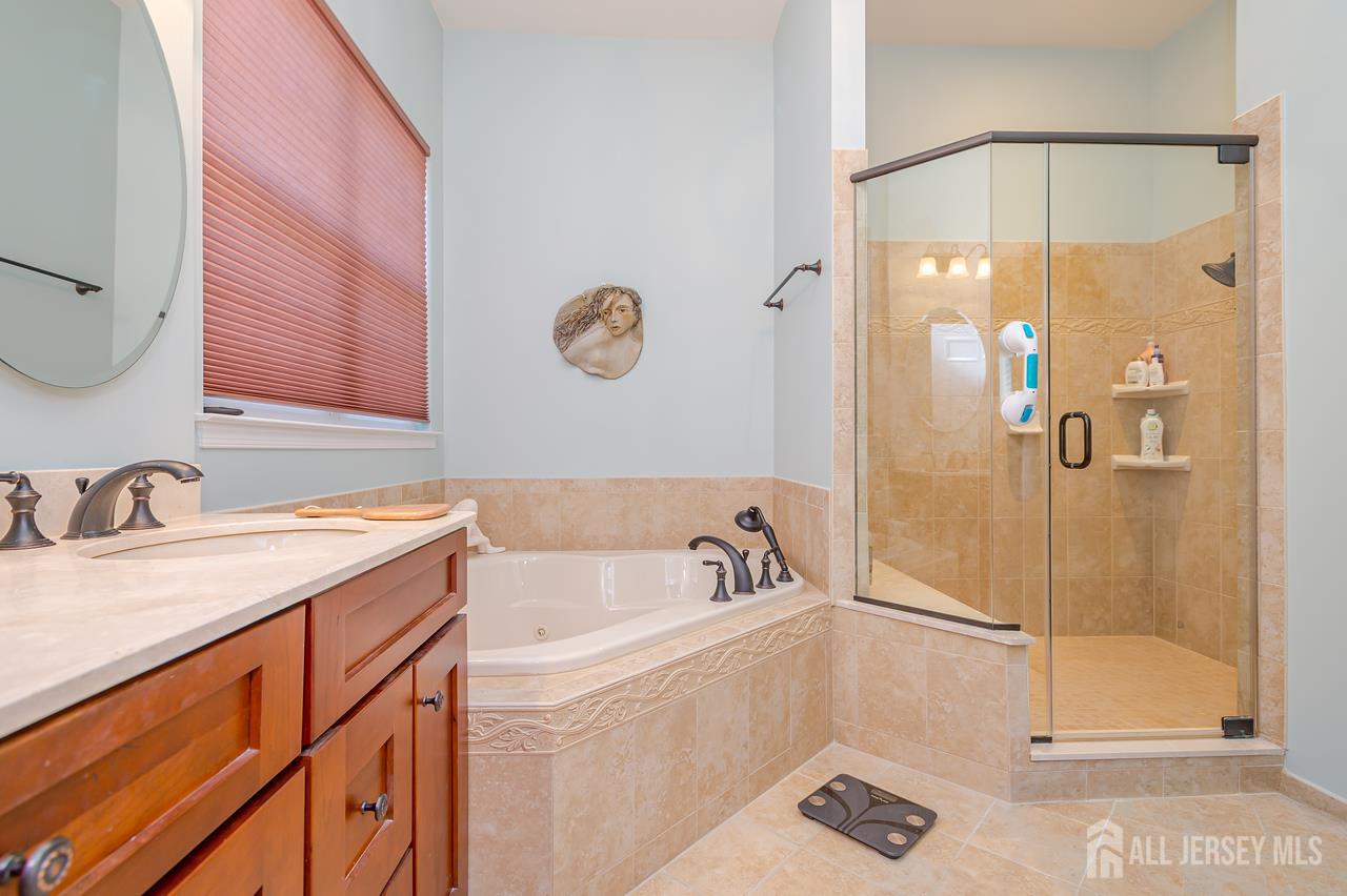 5 Long Cove Drive Monroe NJ 08831