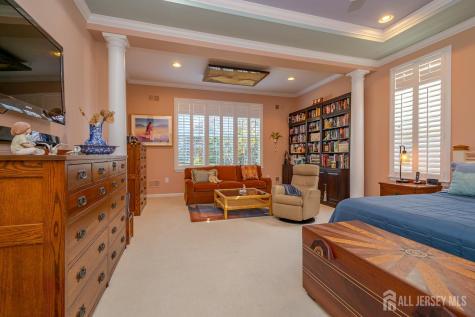 5 Long Cove Drive Monroe NJ 08831