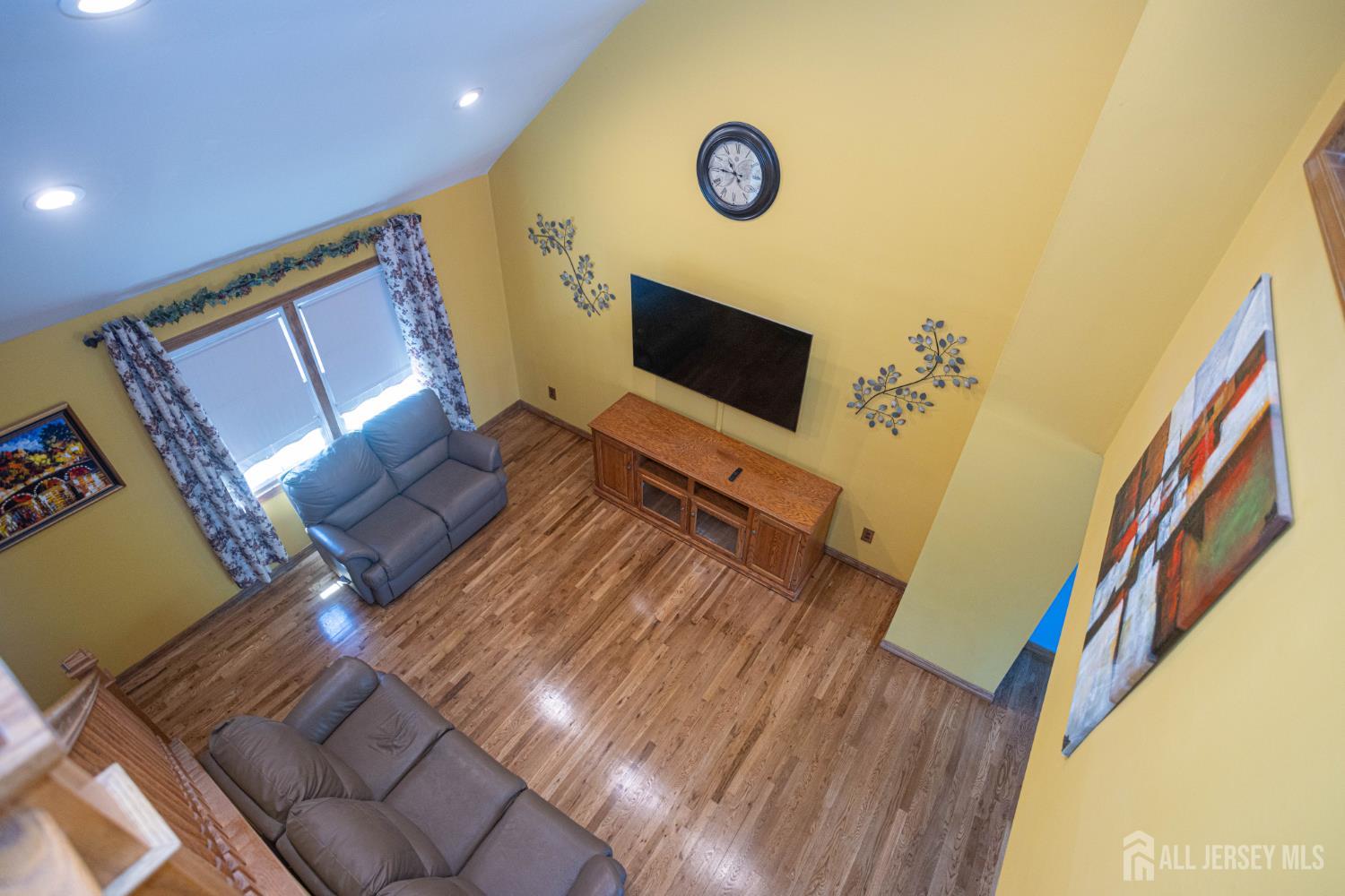 4 Cheltenham Place Sayreville NJ 08872