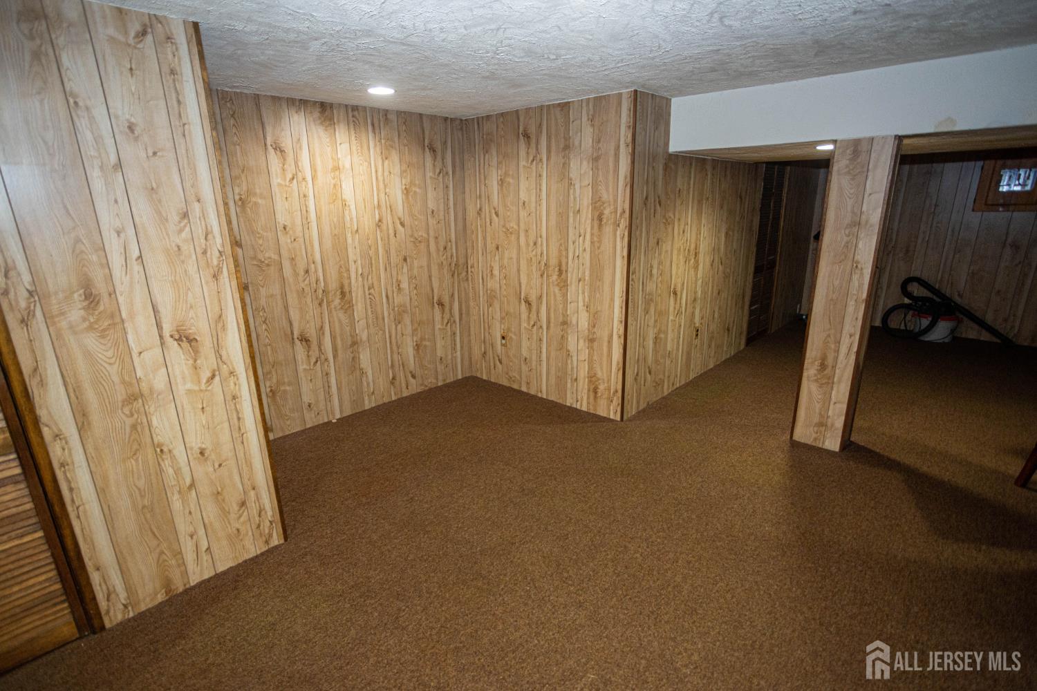 4 Cheltenham Place Sayreville NJ 08872