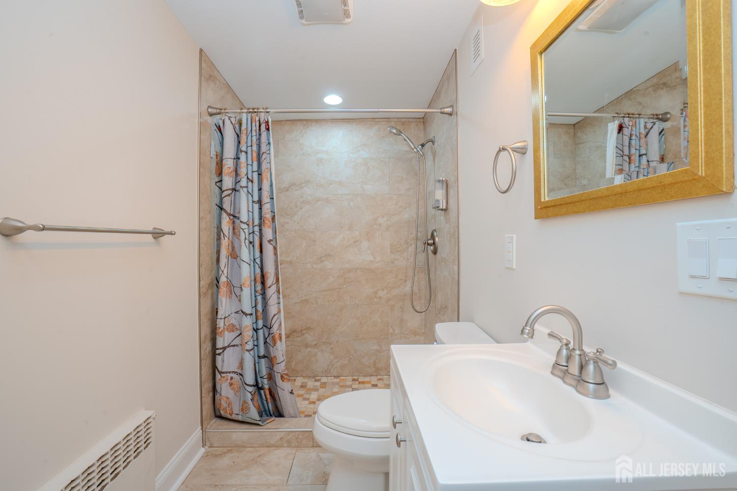 12 Taylor Drive New Brunswick NJ 08901