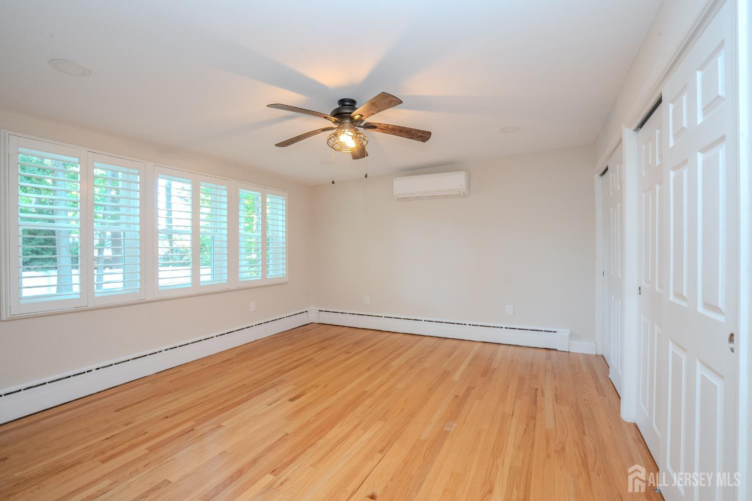 12 Taylor Drive New Brunswick NJ 08901
