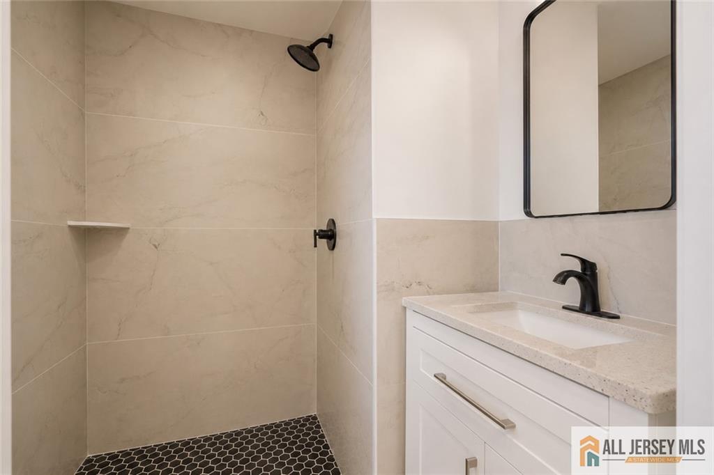 31 Shearn Drive Middlesex NJ 08846