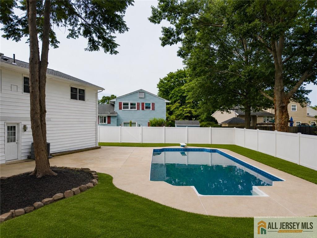 31 Shearn Drive Middlesex NJ 08846