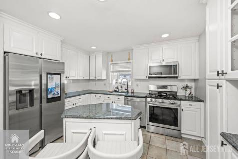 158 Grandview Avenue Edison NJ 08837