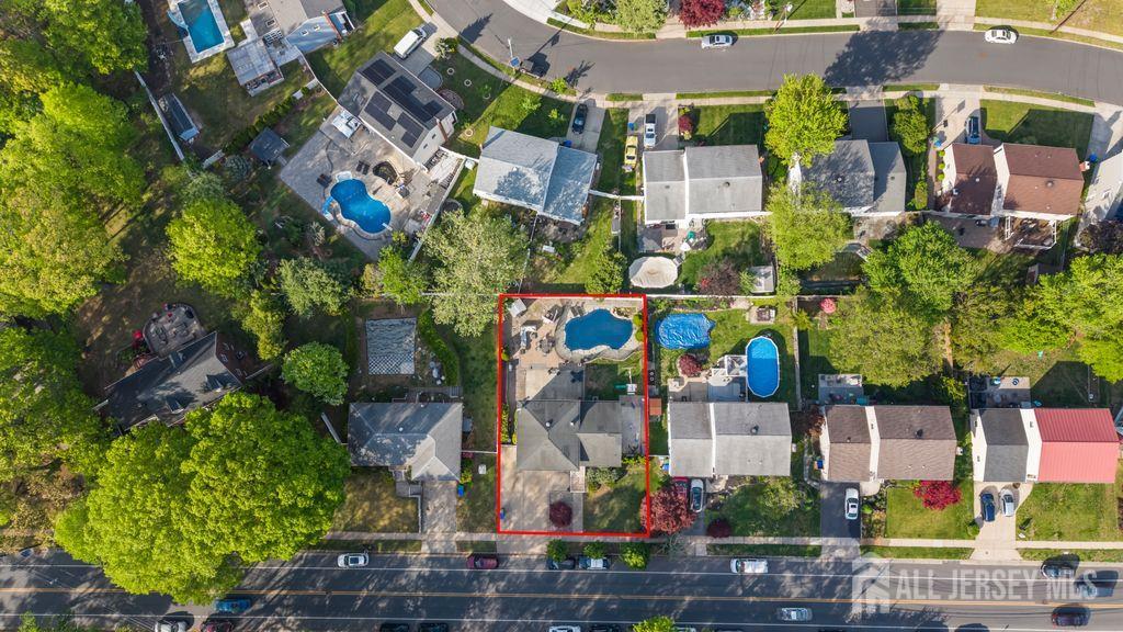 158 Grandview Avenue Edison NJ 08837