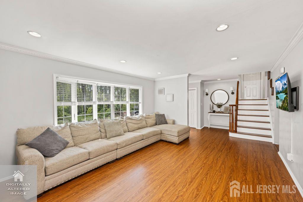 158 Grandview Avenue Edison NJ 08837