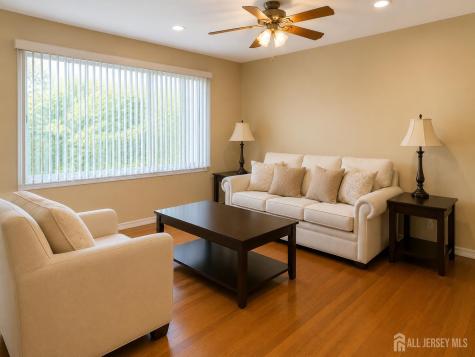 557 Renewal Way Port Reading NJ 07064