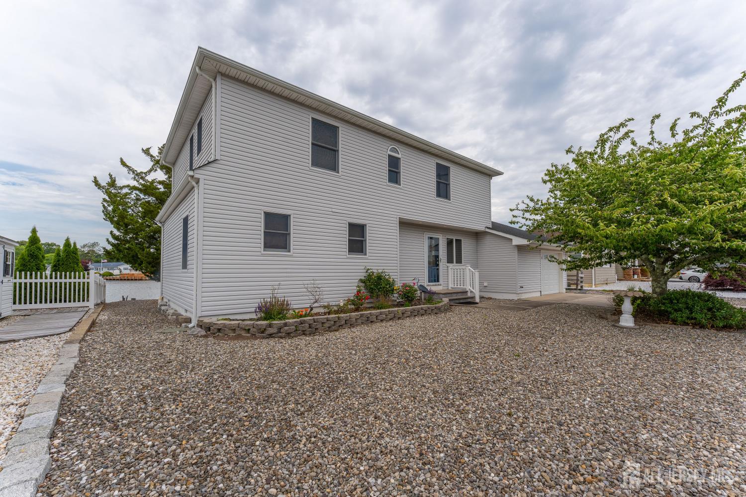 306 Richard Road Lacey NJ 08731