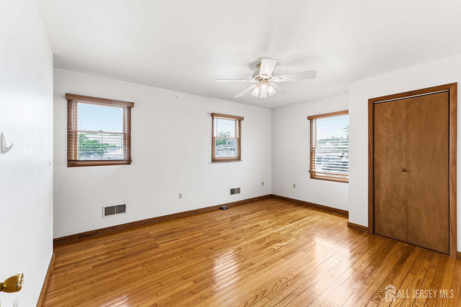 306 Richard Road Lacey NJ 08731