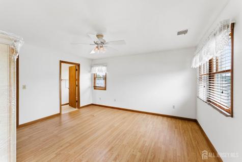 306 Richard Road Lacey NJ 08731