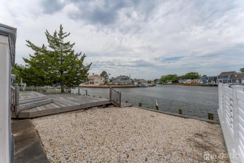 306 Richard Road Lacey NJ 08731