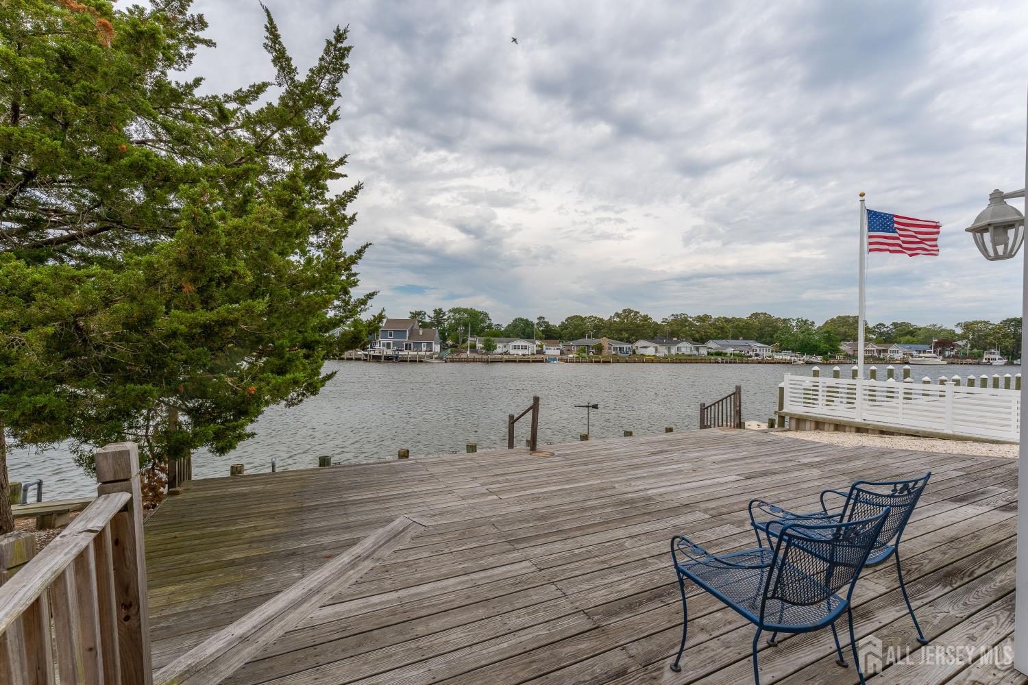 306 Richard Road Lacey NJ 08731